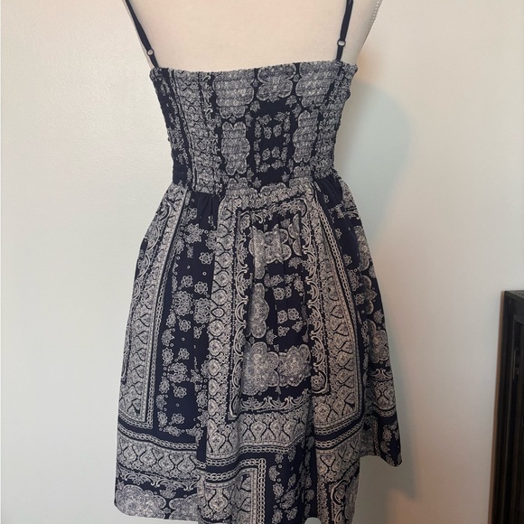 Band of Gypsies Navy and White Summer Dress - Picture 3 of 9